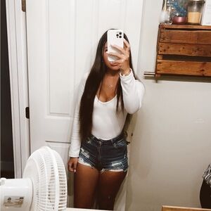 meet ur posher, livii